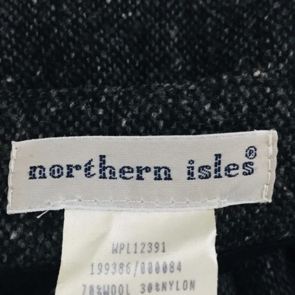 NORTHERN ISLES Wool Button Down‎ Pencil Skirt